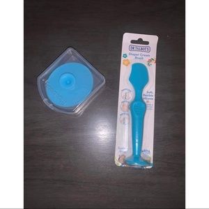 Diaper cream brush
